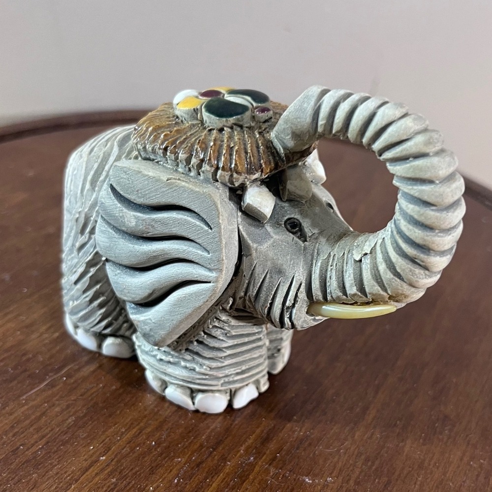 Artesania Rinconada Elephant Figurine Vtg Gray Clay Hand Carved Uruguay